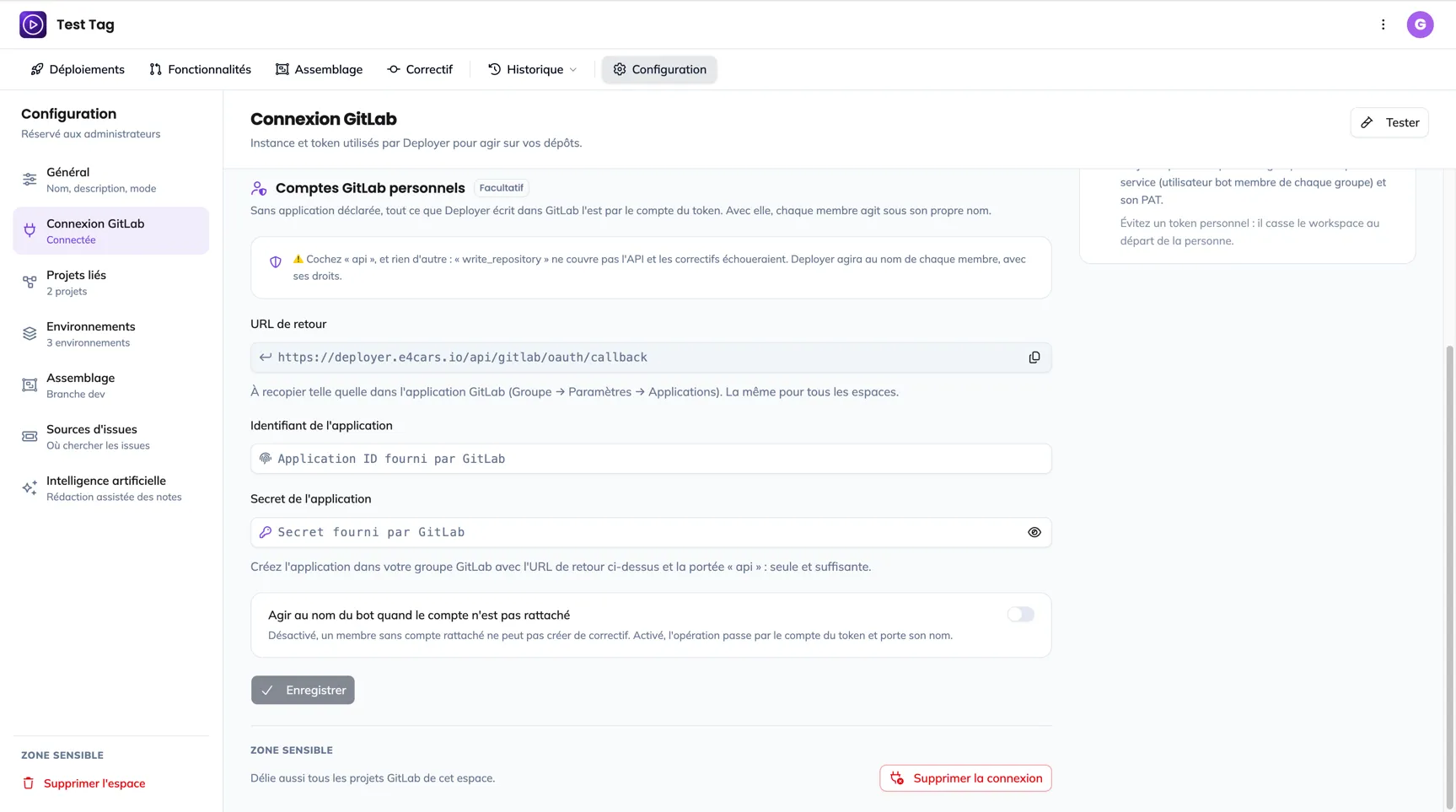 Le bas du bloc Comptes GitLab personnels : l'identifiant et le secret de l'application, l'interrupteur de repli sur le bot, et la zone sensible avec Supprimer la connexion
